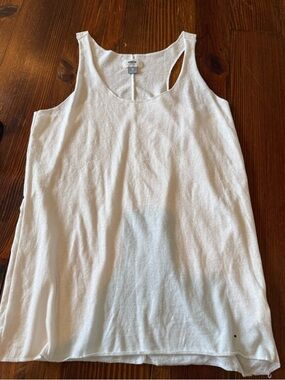 Old Navy White Scoop Neck Racerback Tank
